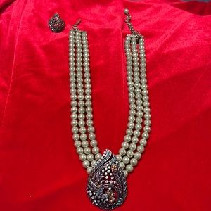 Heidi Daus high end designer/ creator size seven ish ring and 21” necklace